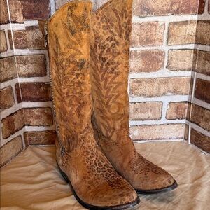 Old Gringo Tan Leather Cowboy Boots